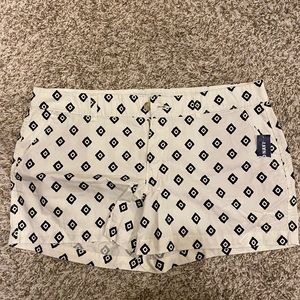 Old Navy White shorts with black Aztec print